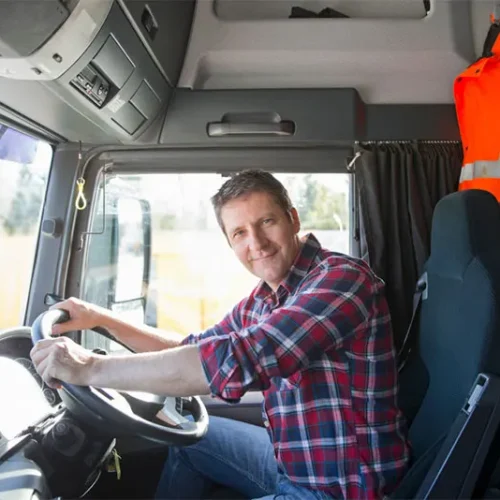 15 Benefits of Enrolling in a Truck Driving School